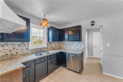1791 Forest Drive Euclid OH 44117