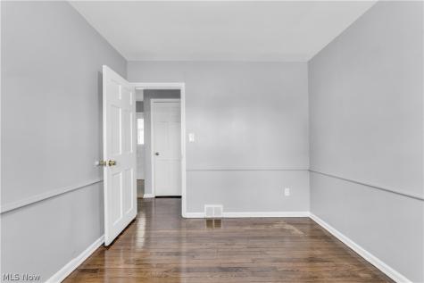 1791 Forest Drive Euclid OH 44117