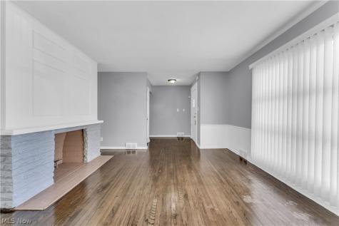 1791 Forest Drive Euclid OH 44117