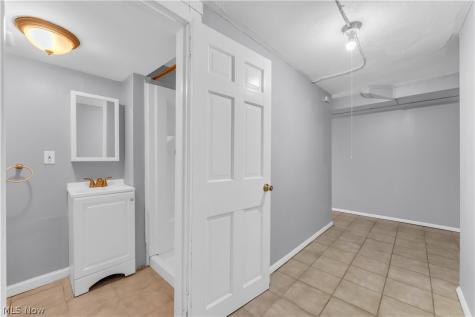 1791 Forest Drive Euclid OH 44117