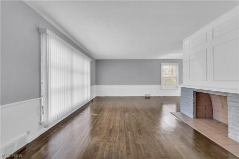 1791 Forest Drive Euclid OH 44117