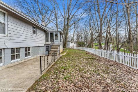 1791 Forest Drive Euclid OH 44117
