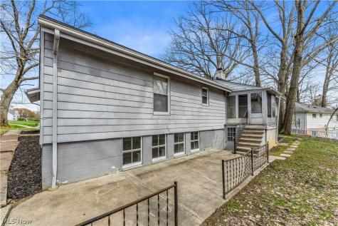 1791 Forest Drive Euclid OH 44117