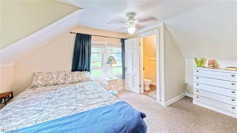 542 Lee Lore Drive Chippewa Lake OH 44215