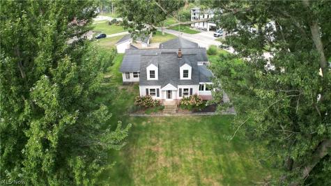 542 Lee Lore Drive Chippewa Lake OH 44215