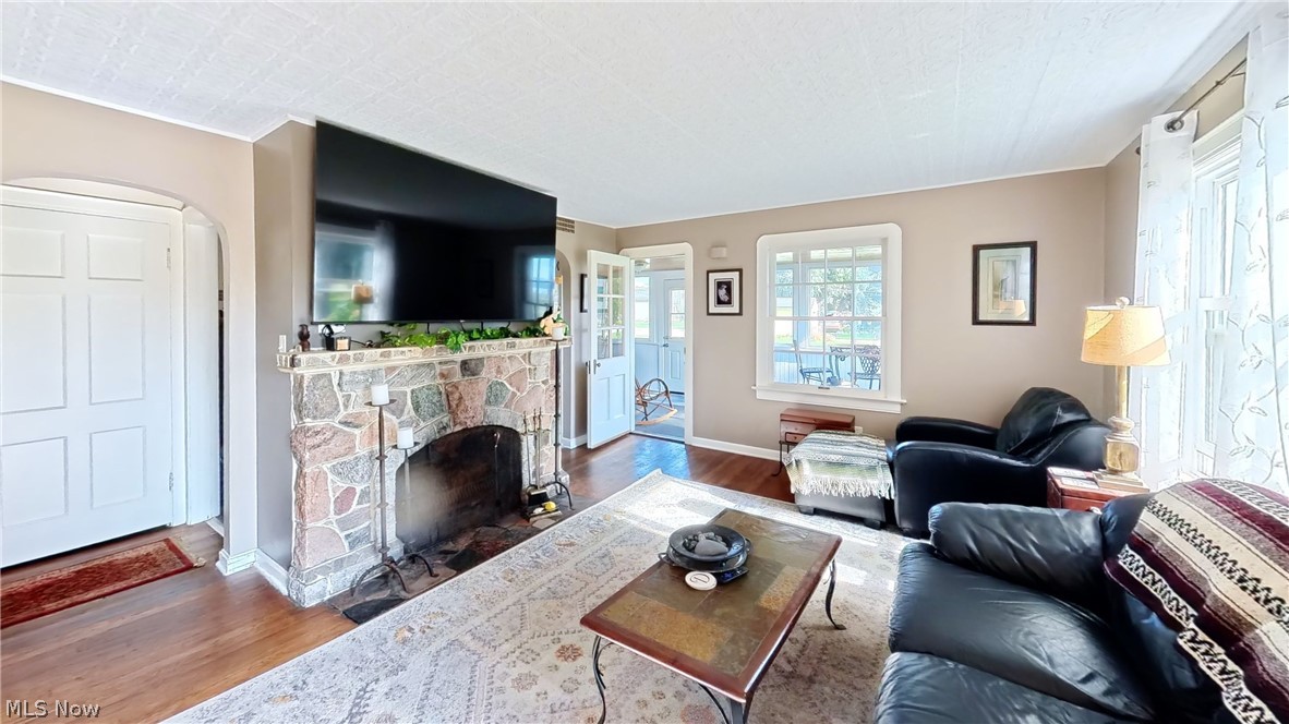 542 Lee Lore Drive Chippewa Lake OH 44215