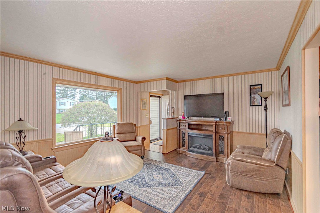 2989 Fair Oaks Drive Norton OH 44203