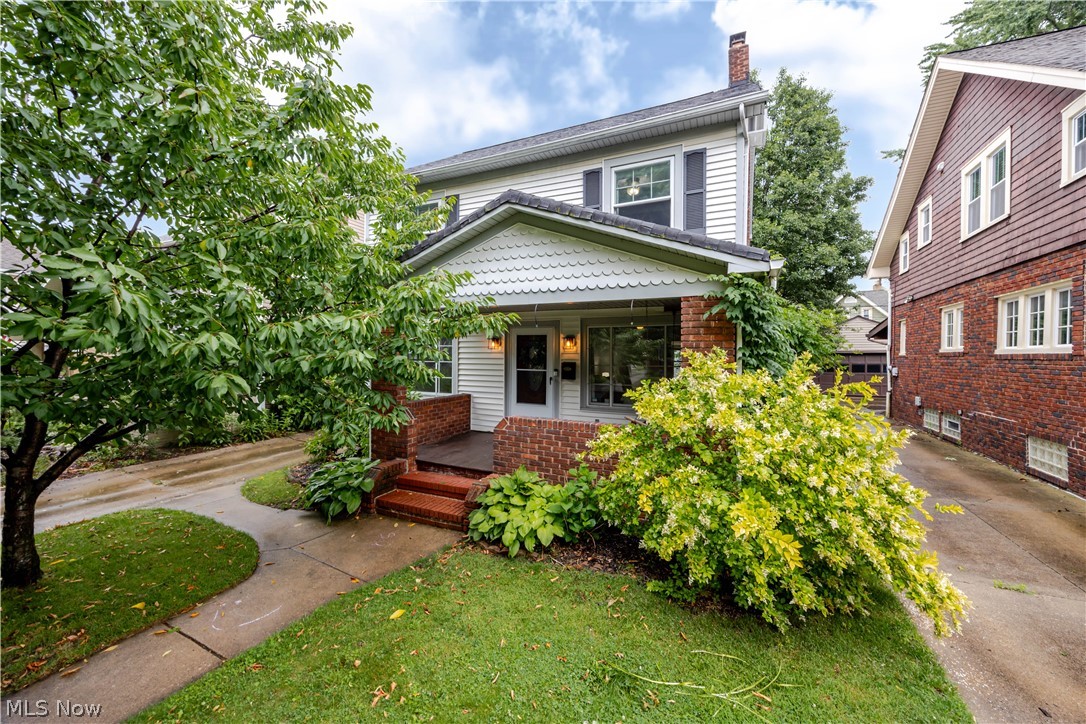 2529 Whitelaw Street Cuyahoga Falls OH 44221