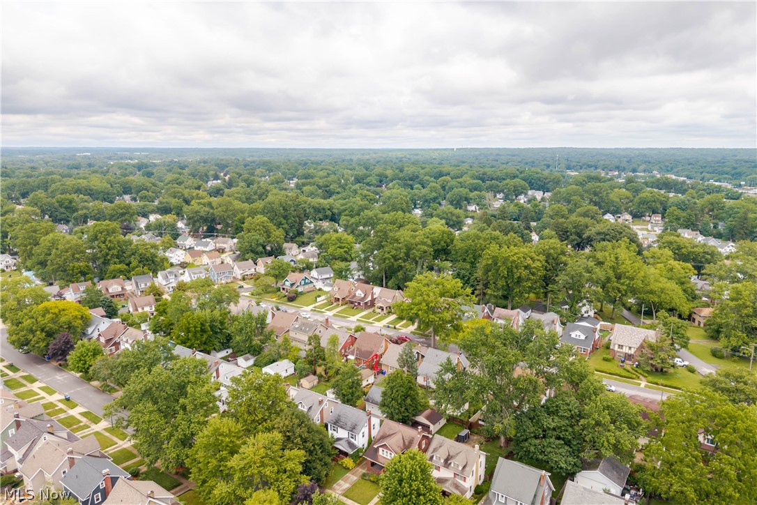 2529 Whitelaw Street Cuyahoga Falls OH 44221