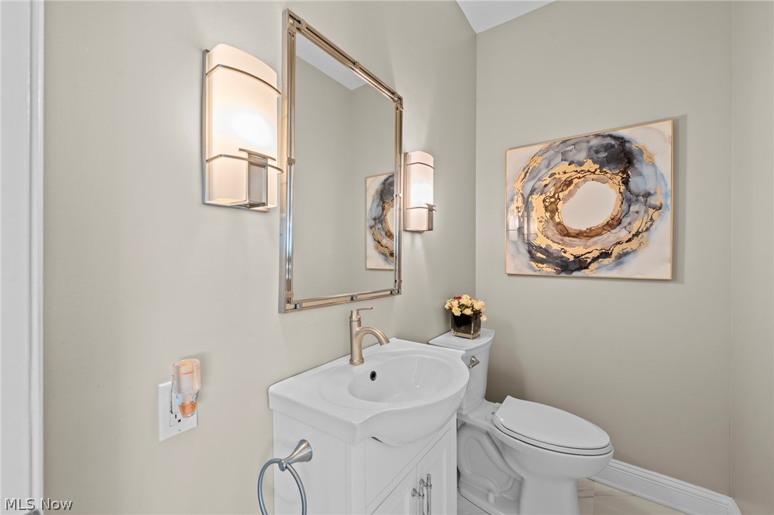 6162 Chagrin Highlands Drive Solon OH 44139