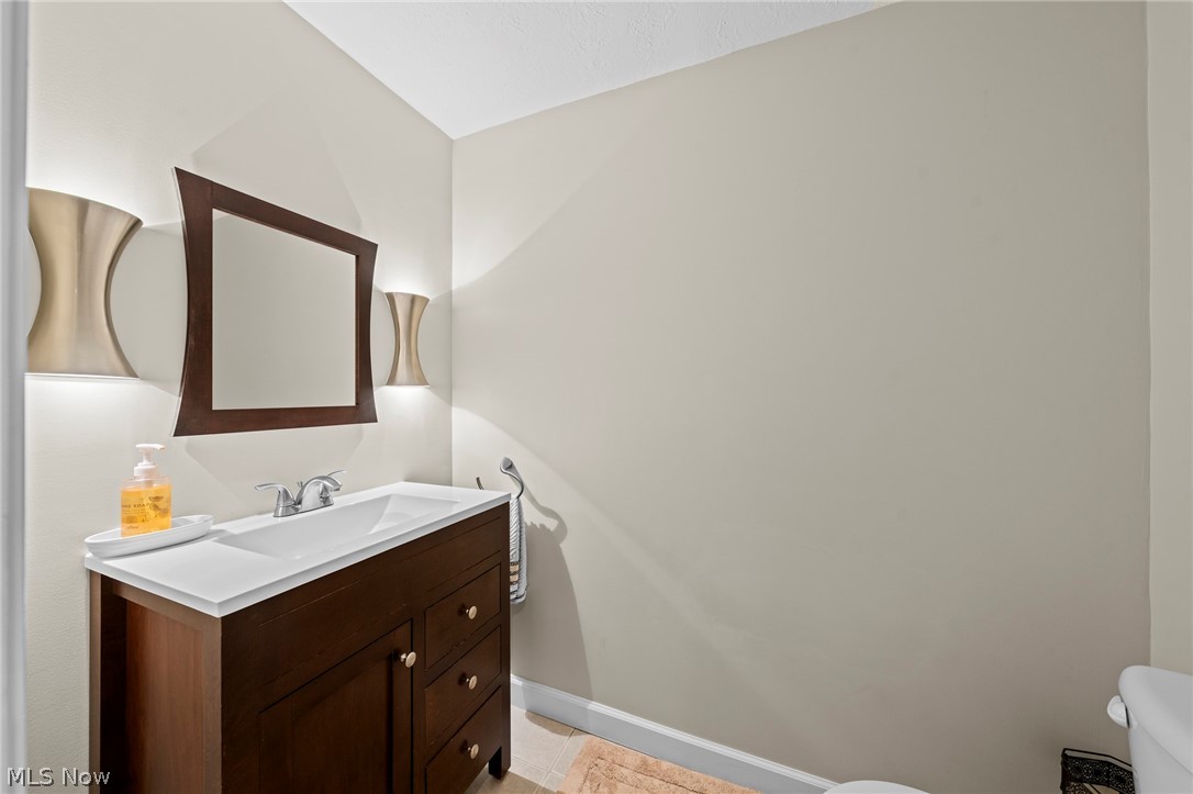 6162 Chagrin Highlands Drive Solon OH 44139