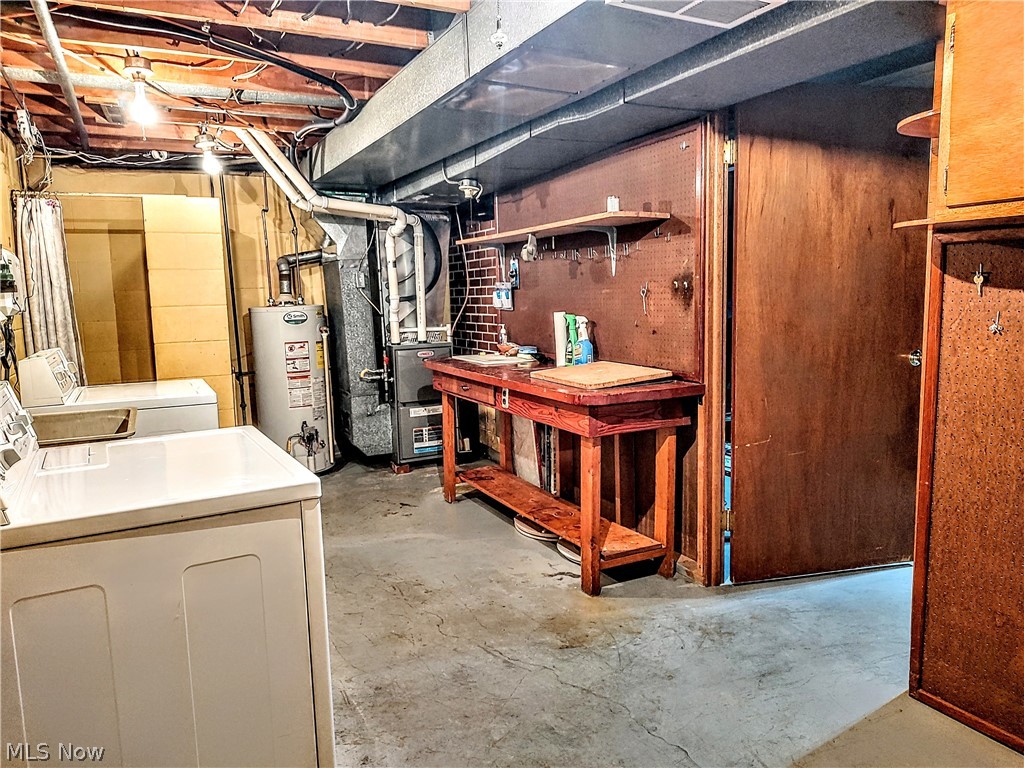 1014 Denman Avenue Coshocton OH 43812