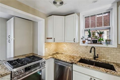 3401 Fairmount Boulevard Cleveland Heights OH 44118