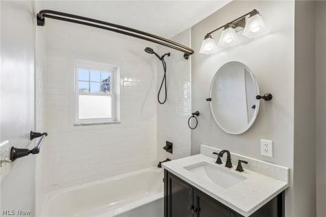 3401 Fairmount Boulevard Cleveland Heights OH 44118