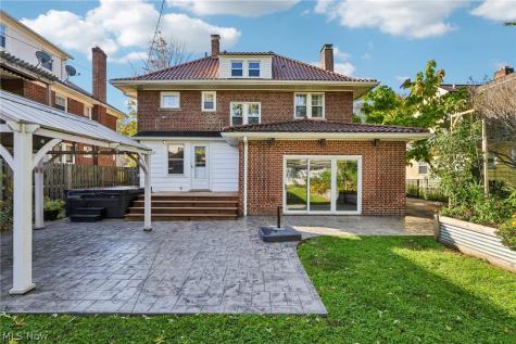 3401 Fairmount Boulevard Cleveland Heights OH 44118