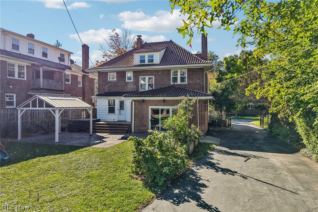 3401 Fairmount Boulevard Cleveland Heights OH 44118