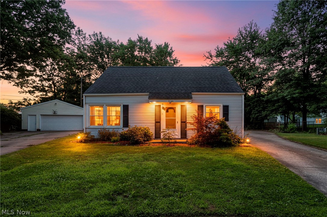 2139 Suncrest Circle Cuyahoga Falls OH 44221
