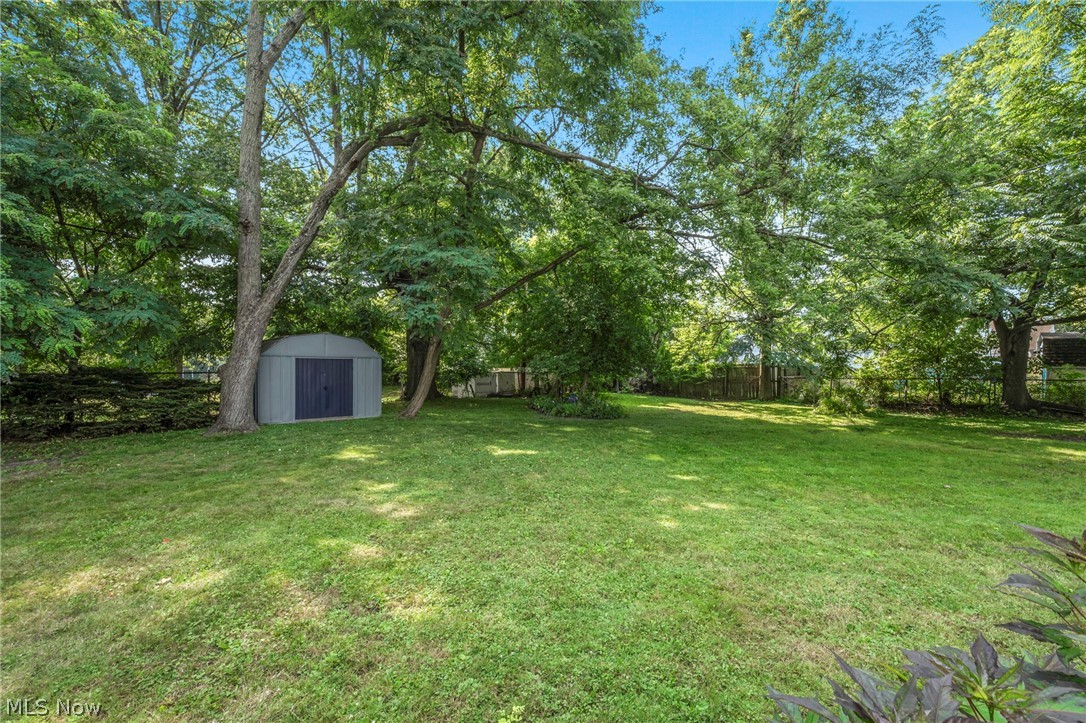 2139 Suncrest Circle Cuyahoga Falls OH 44221
