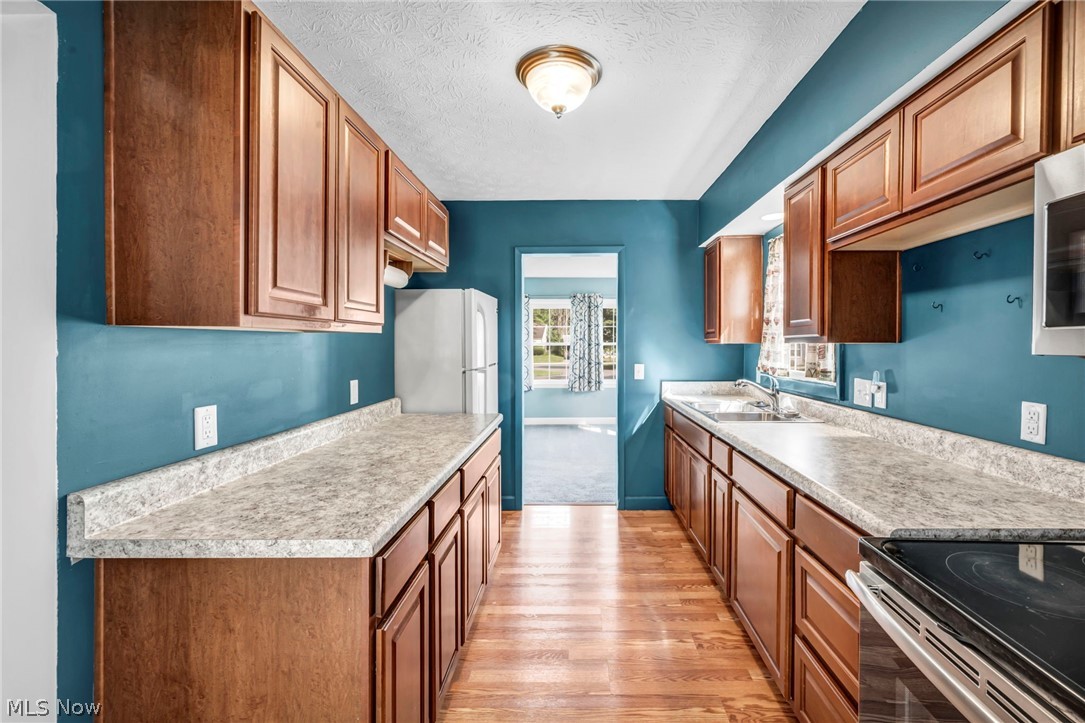 2139 Suncrest Circle Cuyahoga Falls OH 44221
