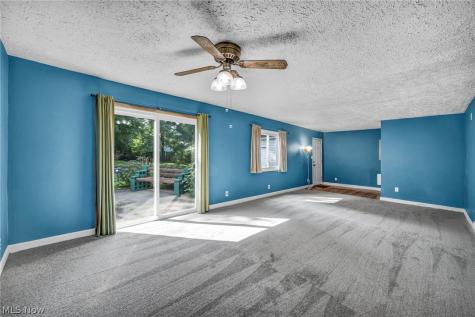 2139 Suncrest Circle Cuyahoga Falls OH 44221