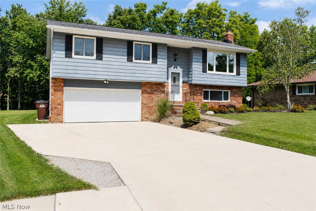 8920 Lakeview Circle Parma OH 44129