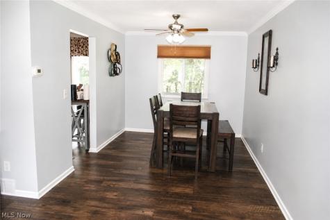 8920 Lakeview Circle Parma OH 44129