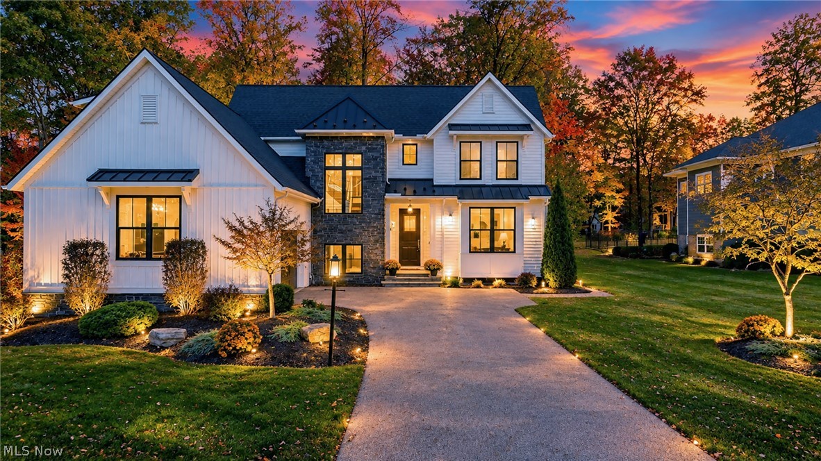 8178 Canyon Ridge Chagrin Falls OH 44023
