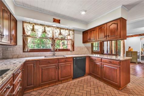 18460 West River Columbia Station OH 44028