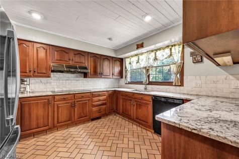 18460 West River Columbia Station OH 44028