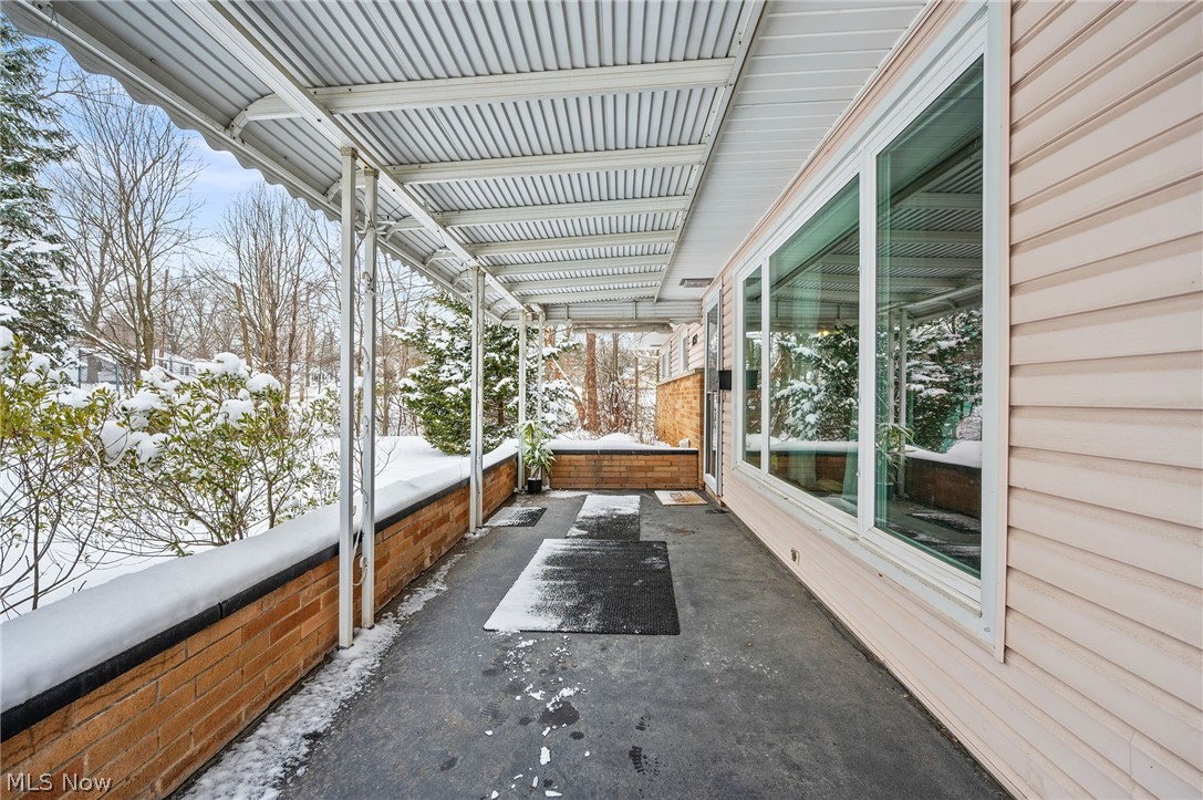 18158 Cook Avenue Strongsville OH 44136