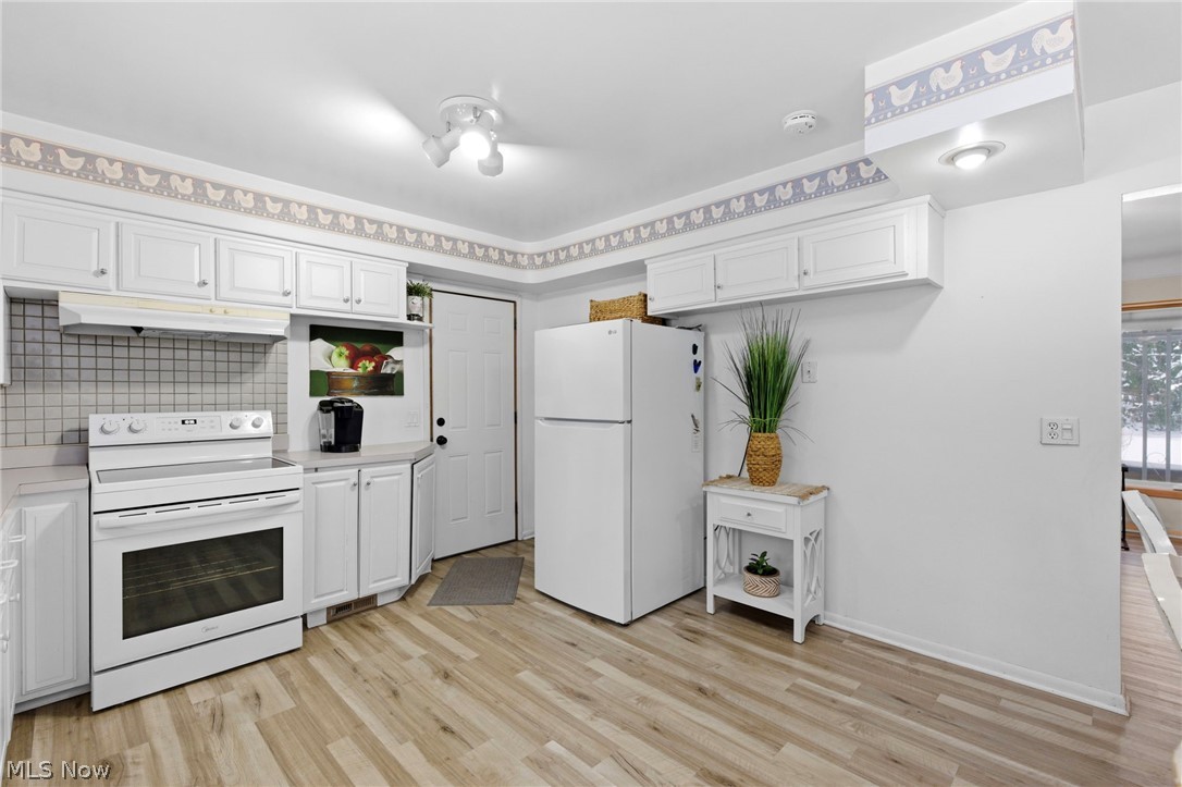 18158 Cook Avenue Strongsville OH 44136