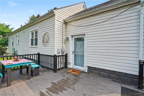 1952 Canton Road Akron OH 44312