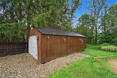 1952 Canton Road Akron OH 44312