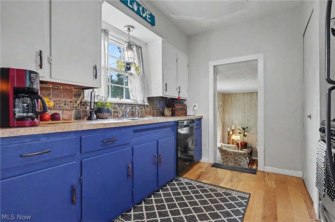 1952 Canton Road Akron OH 44312