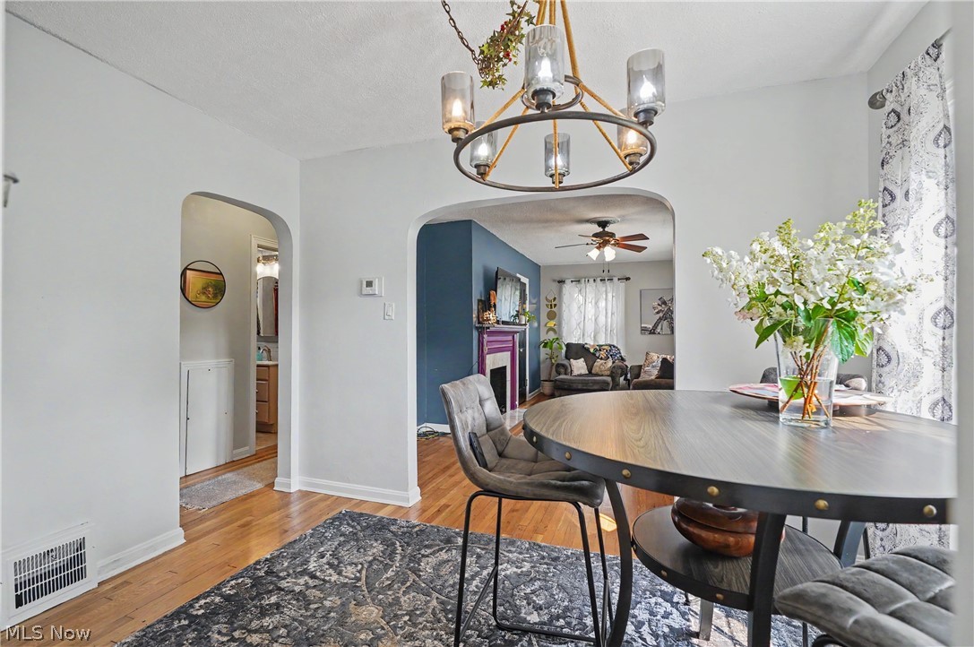 1952 Canton Road Akron OH 44312