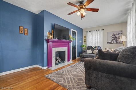 1952 Canton Road Akron OH 44312