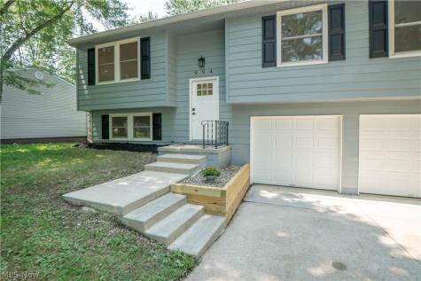 994 Erin Drive Kent OH 44240