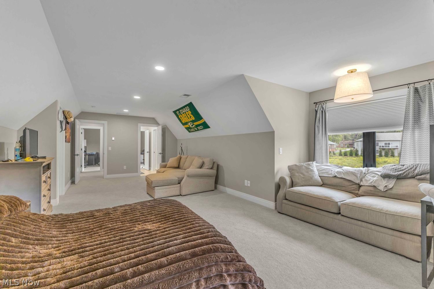 2145 Newbury Drive Westlake OH 44145