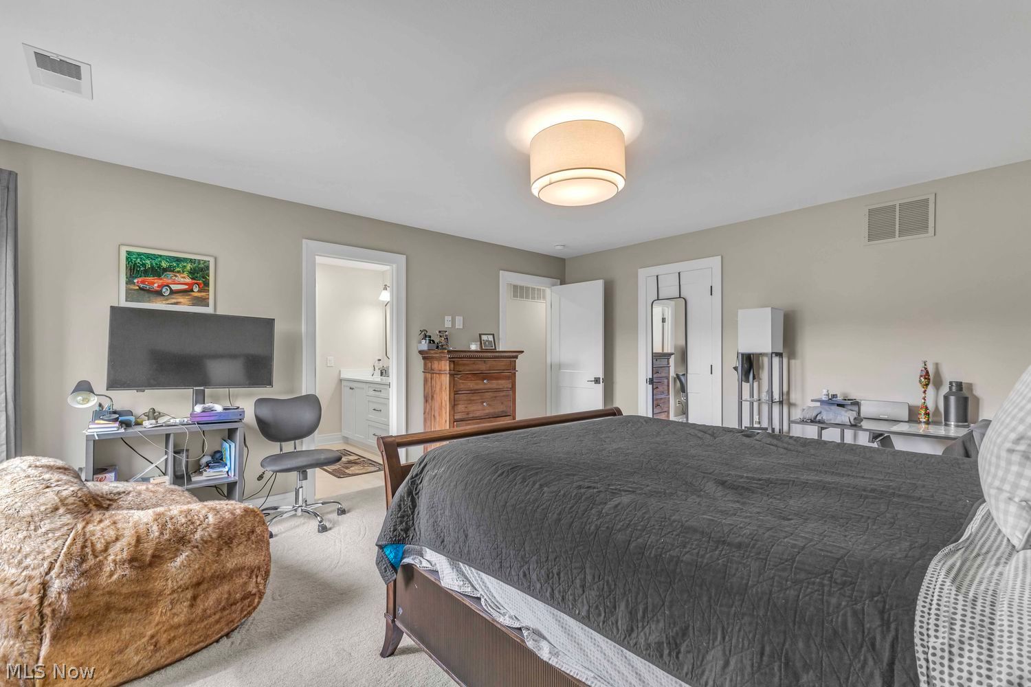 2145 Newbury Drive Westlake OH 44145