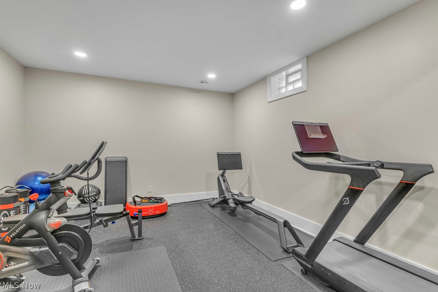 2145 Newbury Drive Westlake OH 44145