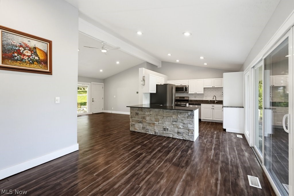 7817 Cambridge Drive Brecksville OH 44141