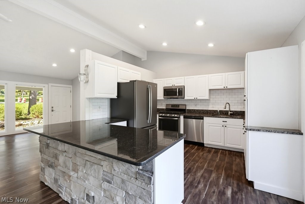 7817 Cambridge Drive Brecksville OH 44141
