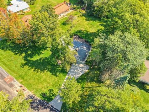 7817 Cambridge Drive Brecksville OH 44141