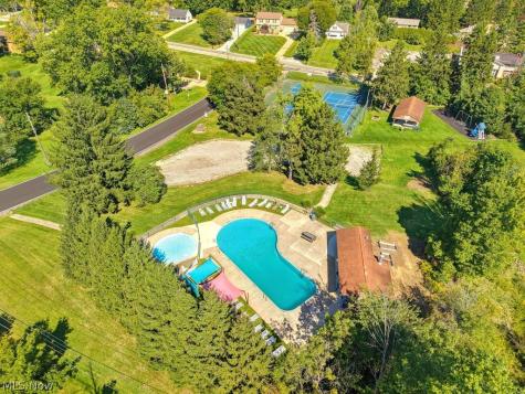 7817 Cambridge Drive Brecksville OH 44141