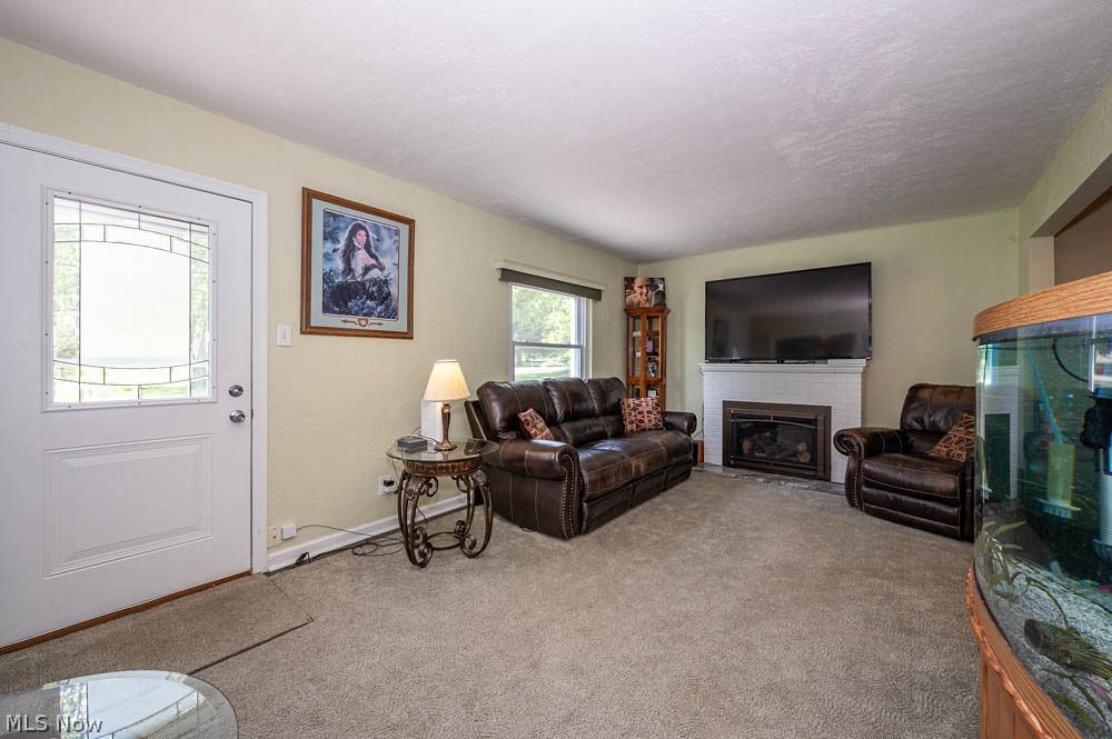 2279 Reeves Road NE Howland OH 44483