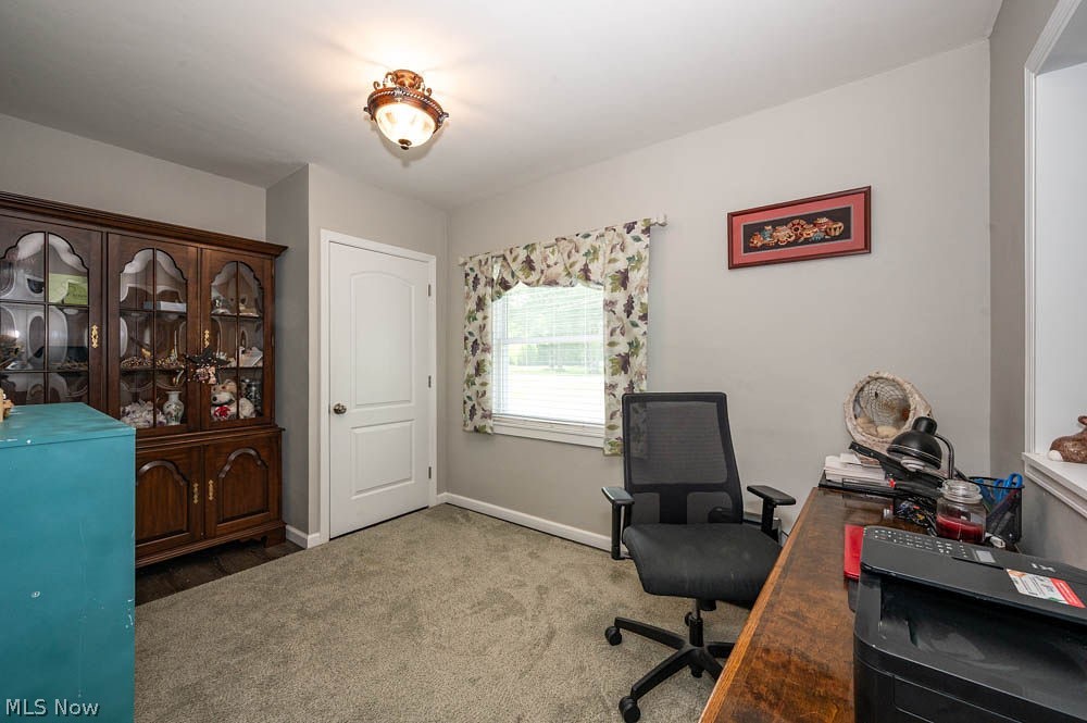 2279 Reeves Road NE Howland OH 44483