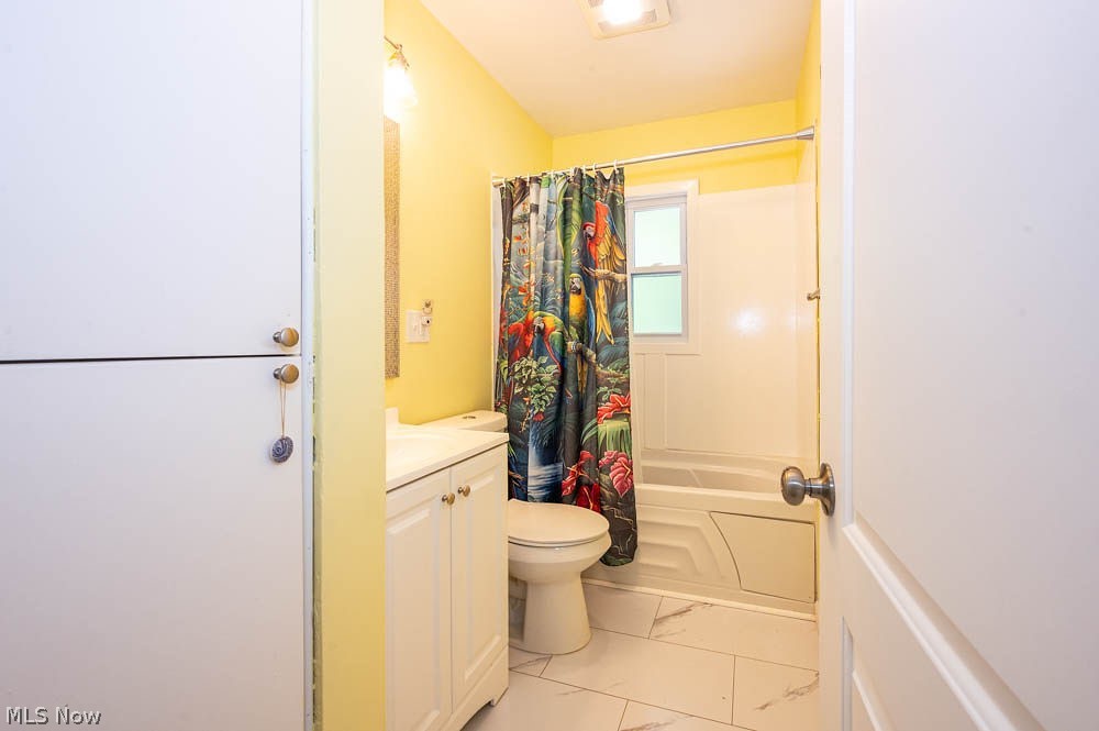 2279 Reeves Road NE Howland OH 44483