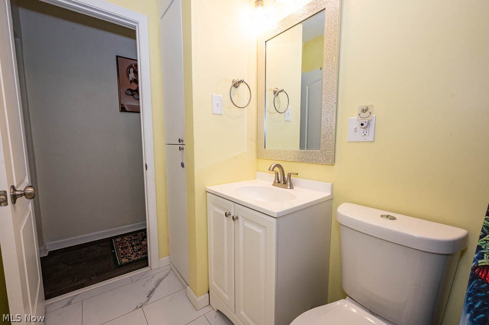 2279 Reeves Road NE Howland OH 44483