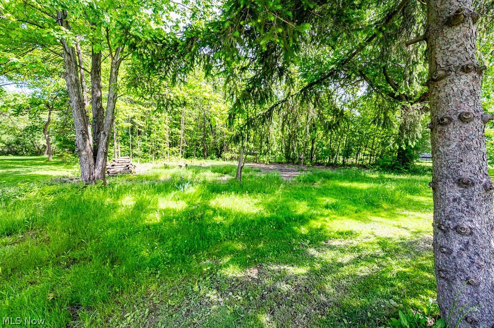 2279 Reeves Road NE Howland OH 44483