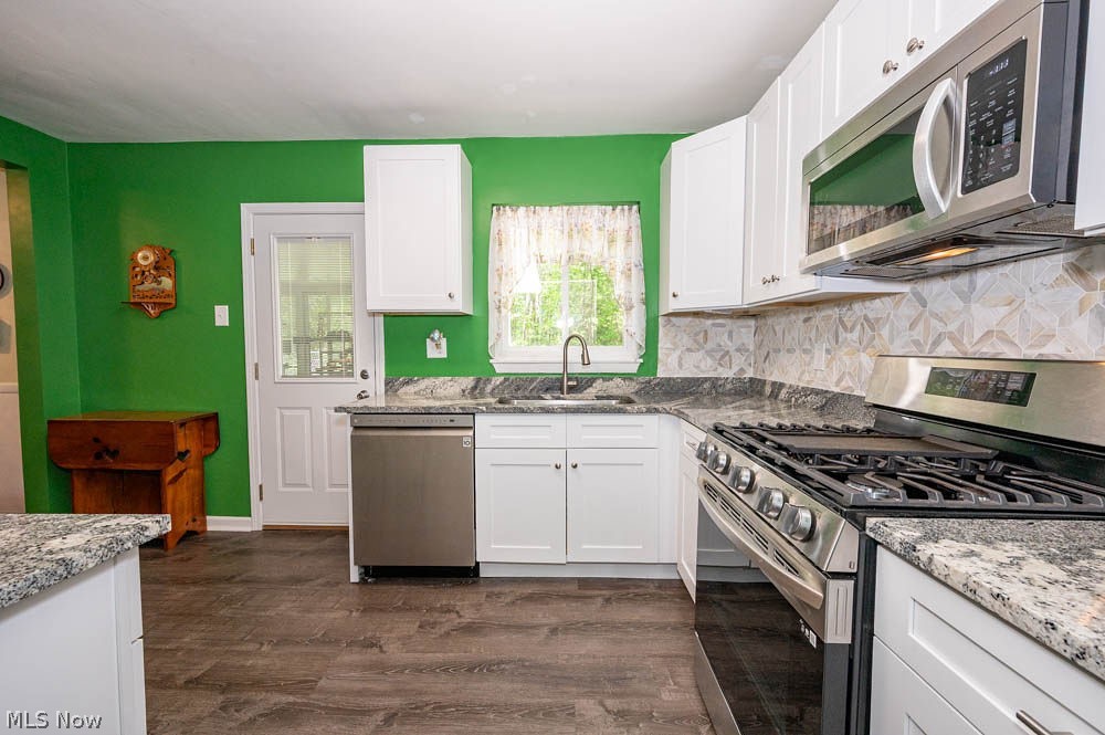 2279 Reeves Road NE Howland OH 44483